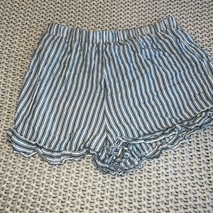 Striped flowy shorts